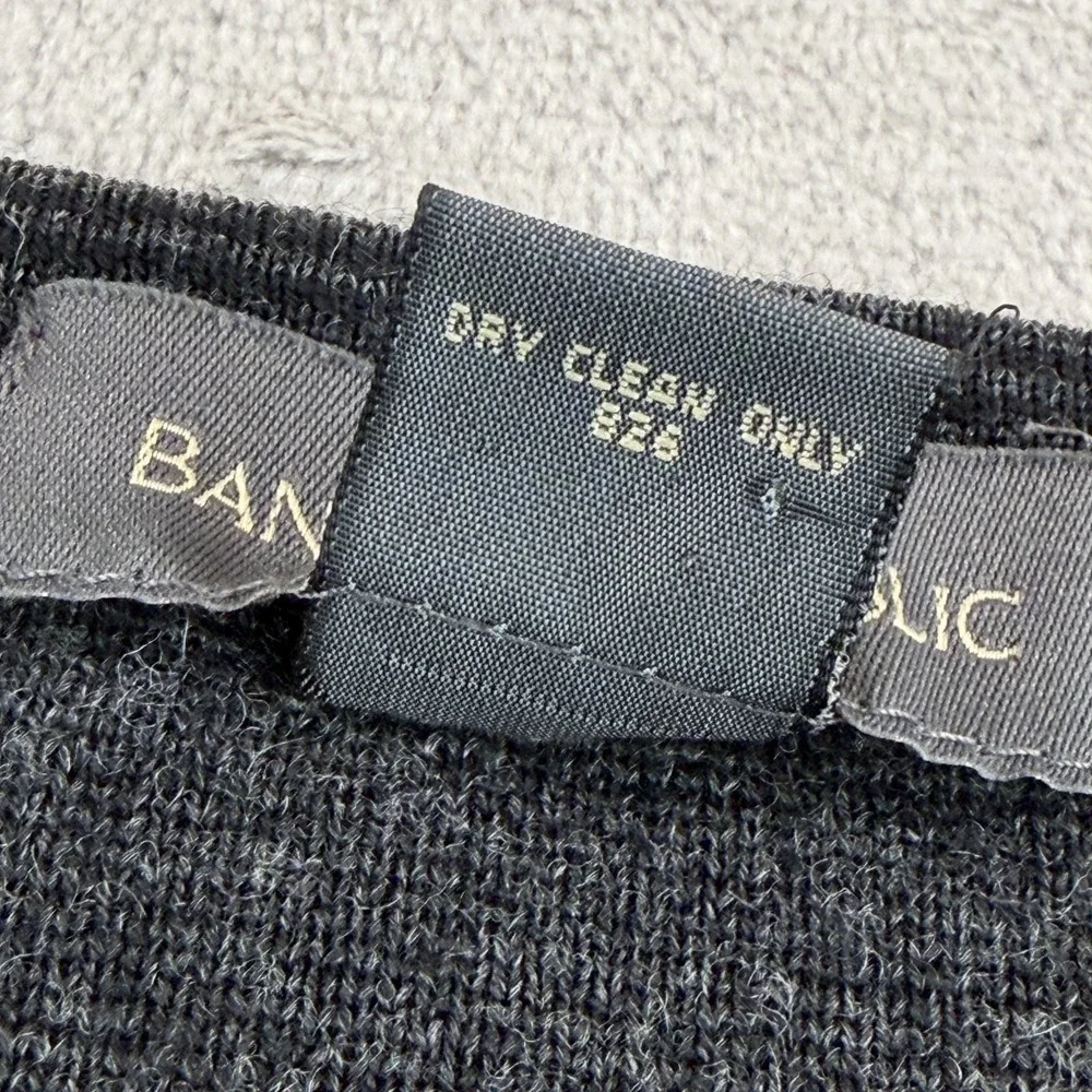 Vintage Banana Republic V Neck Pullover Sweater in Grey 100% Wool‎ Men XL